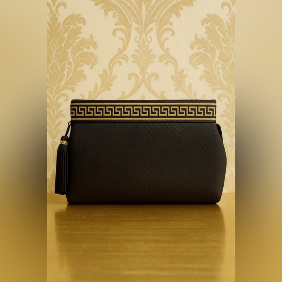 GIANNI VERSACE Handbags - Gianni Versace Porfumi Black and Gold Clutch/ Makeup Bag w Tassel. Blk & Gold
